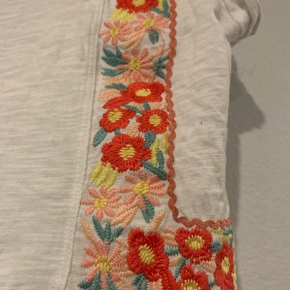 Alya - Picture 3 of 5